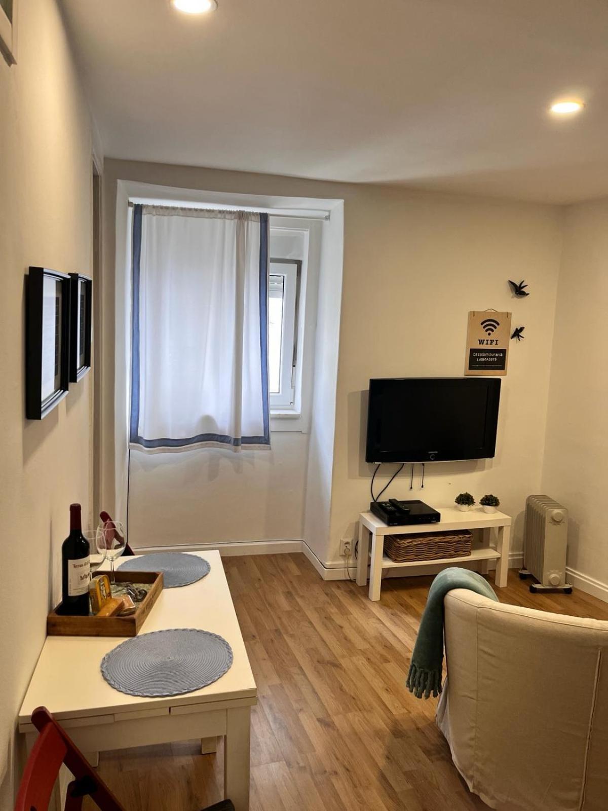 Ferienwohnung Casa Beco Do Castelo Lissabon Exterior foto